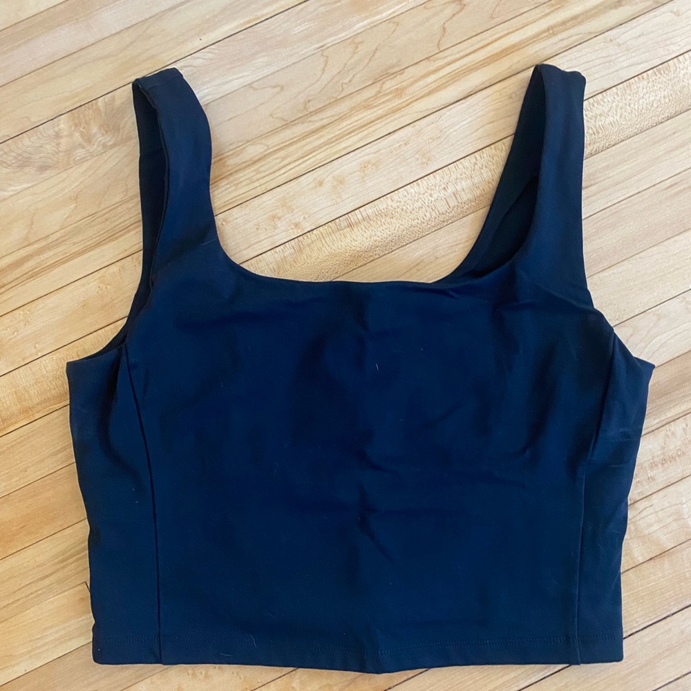 Black Sleeveless Crop Top